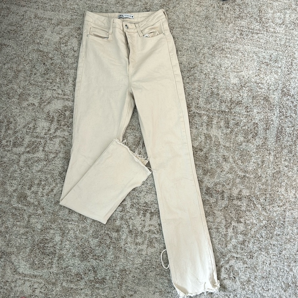 Zara Jeans